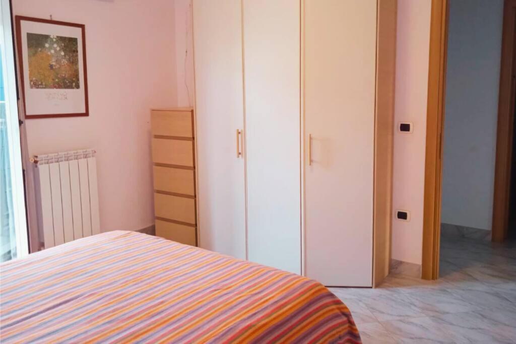 Casa Flora A Due Passi Dal Mare Giovinazzo Exterior foto